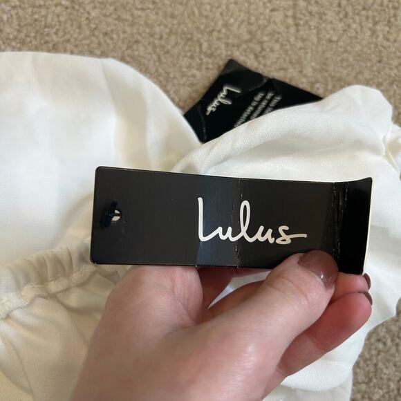 NWT Lulus Moment In The Sun White Lace Off-the-Shoulder Mini Dress Size M - Picture 6 of 8